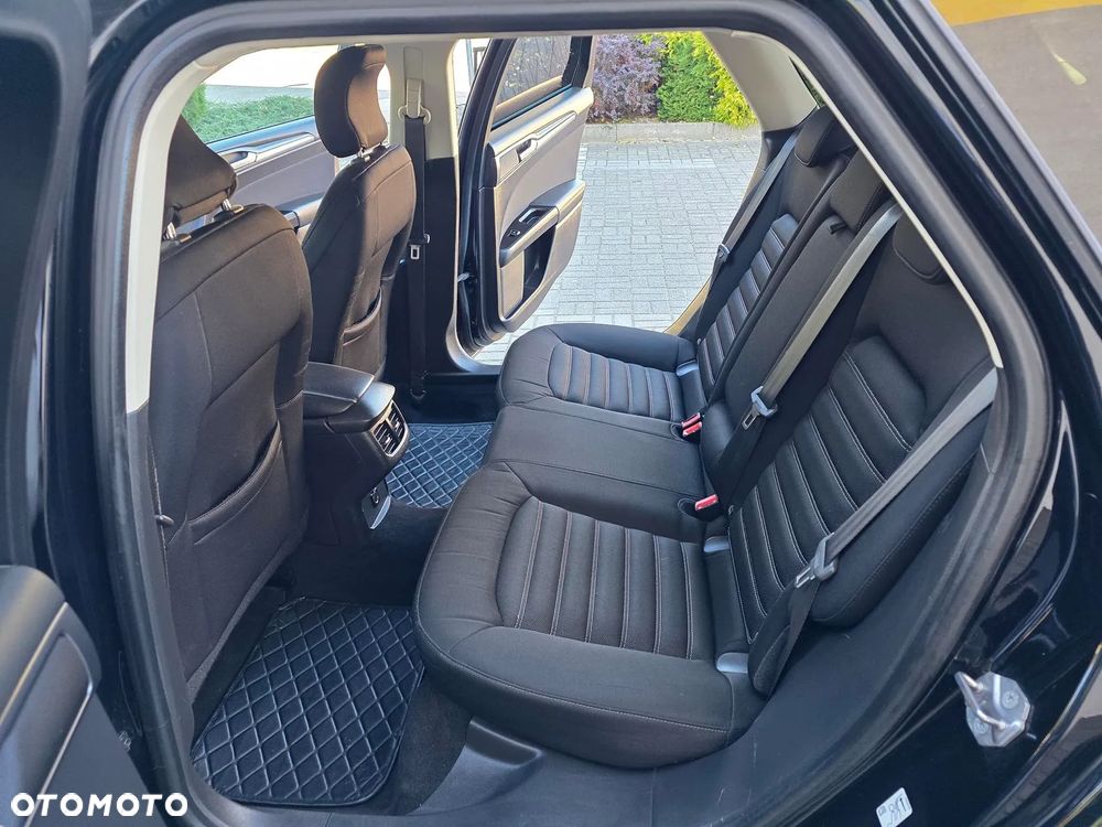 Ford Mondeo 2.0 TDCi Titanium - 21