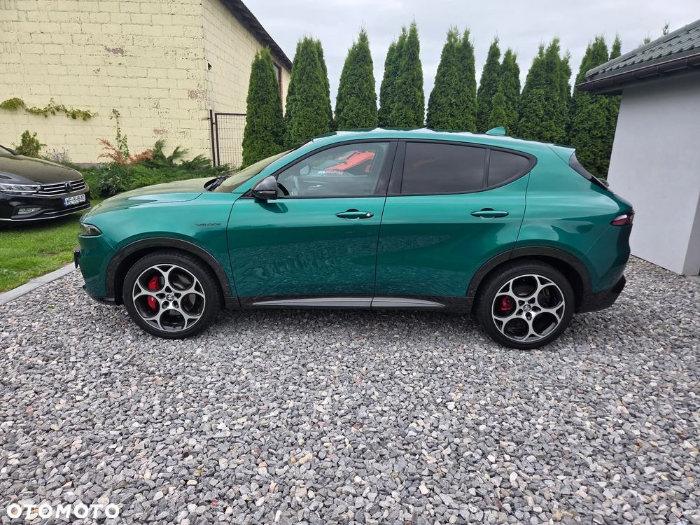 Alfa Romeo Tonale 1.5 T4 GSE mHEV Veloce DCT - 2