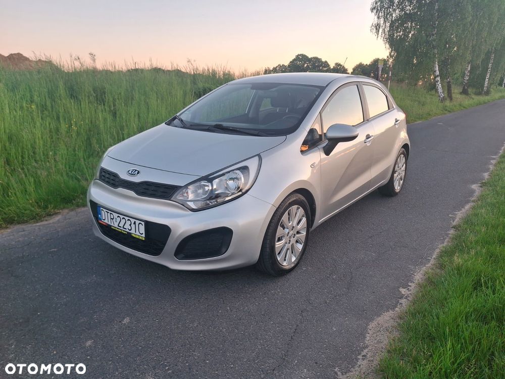 Kia Rio 1.2 ISG Dream Team Edition - 1