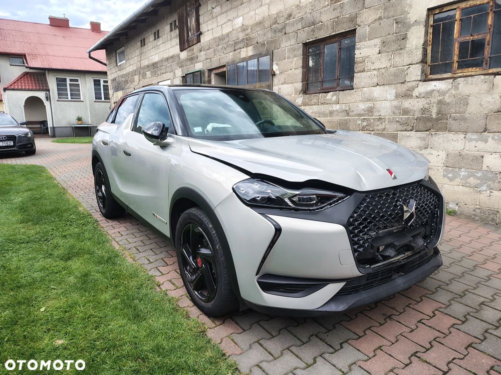 DS Automobiles DS 3 Crossback 1.2 PureTech Performance Line + - 3