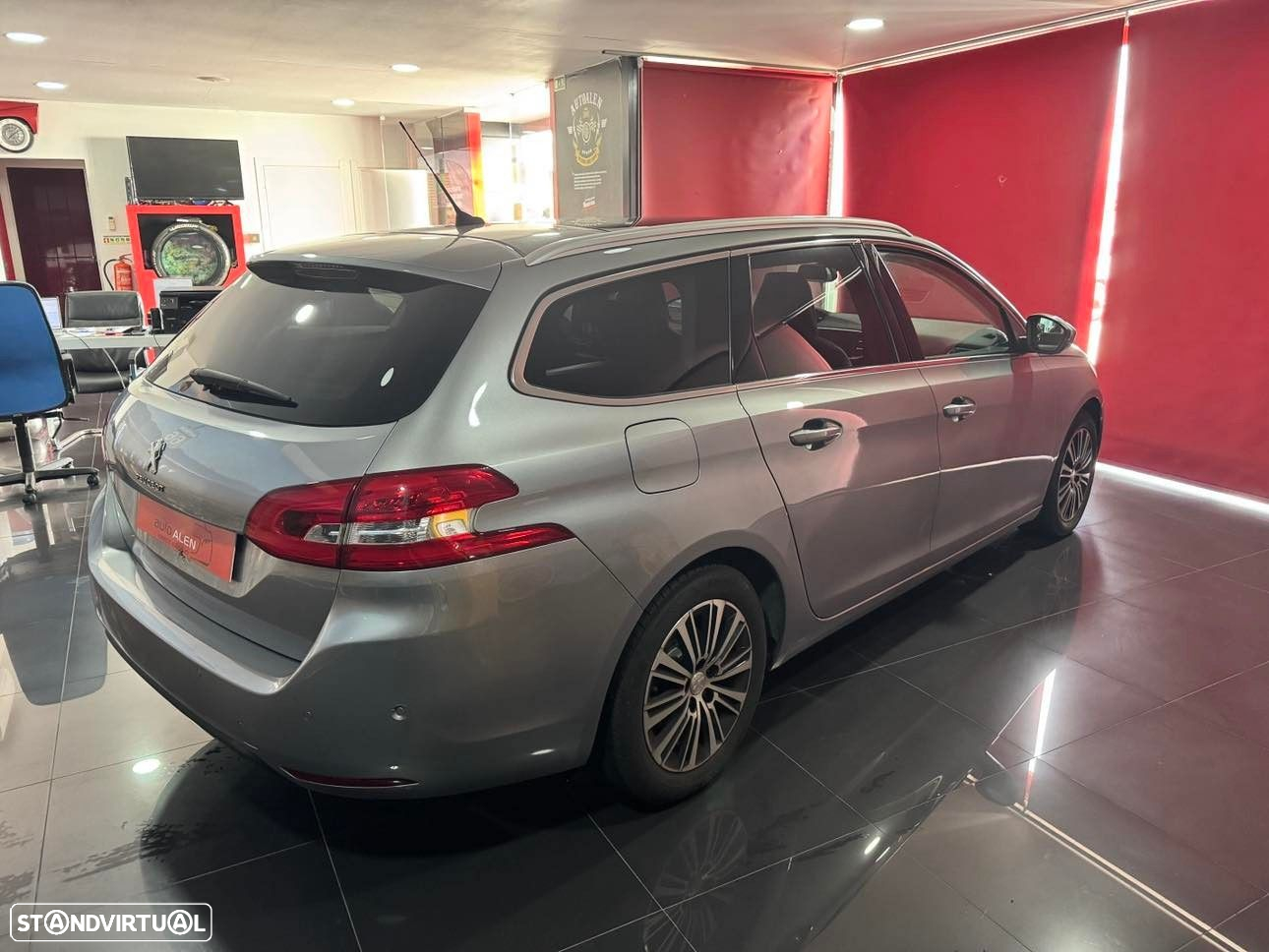 Peugeot 308 SW - 5