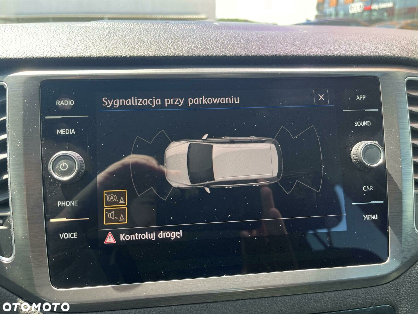 Volkswagen Golf Sportsvan VII SV 1.0 TSI Comfortline - 31