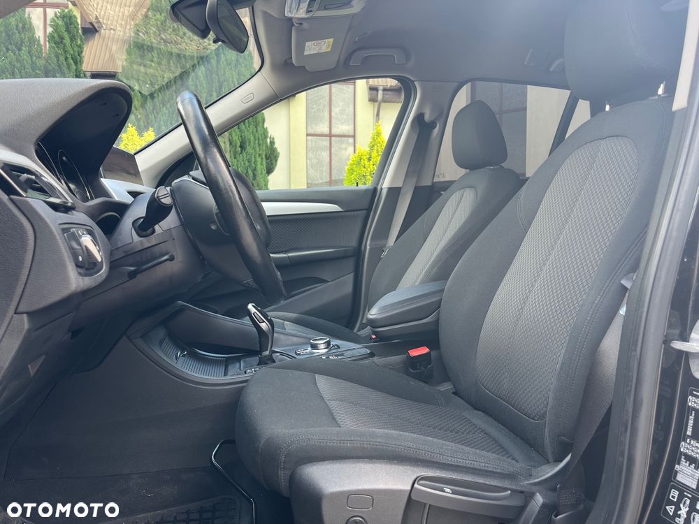 BMW X1 xDrive18d Business Edition - 9