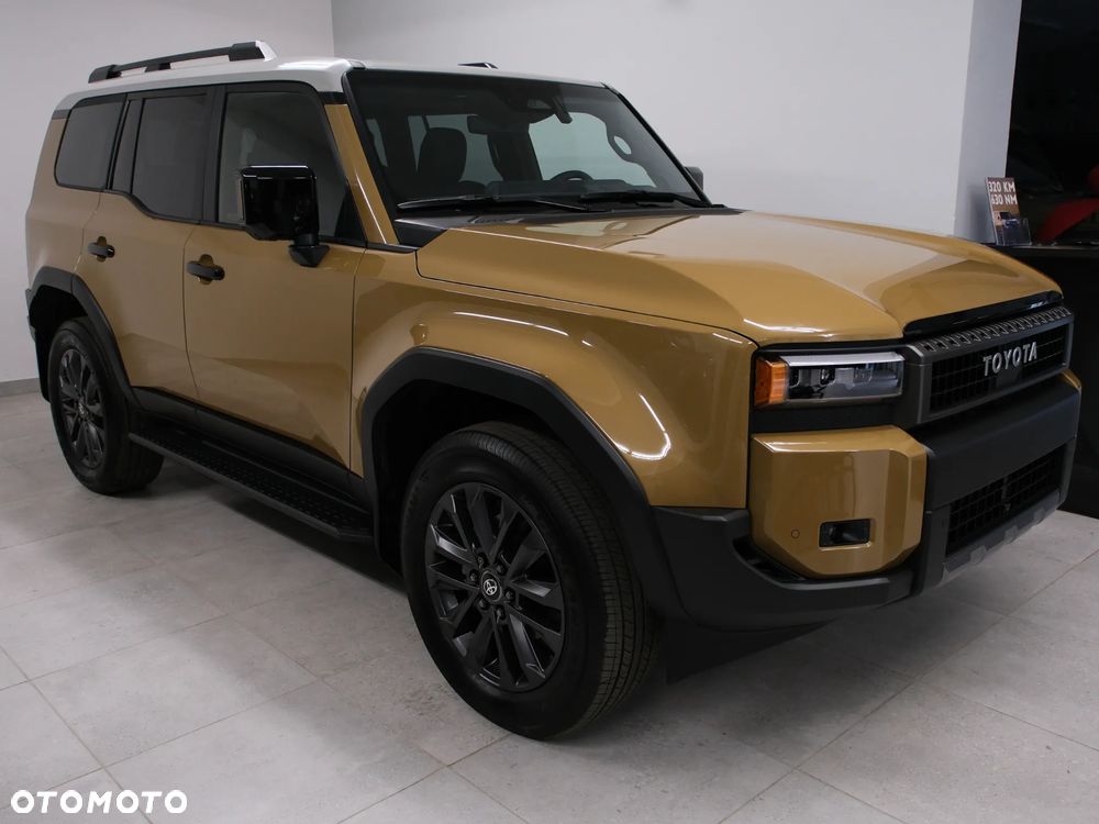Toyota Land Cruiser - 1