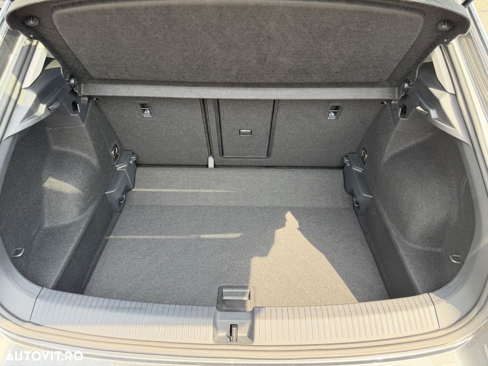 Volkswagen T-Roc 1.5 TSI DSG Style - 23