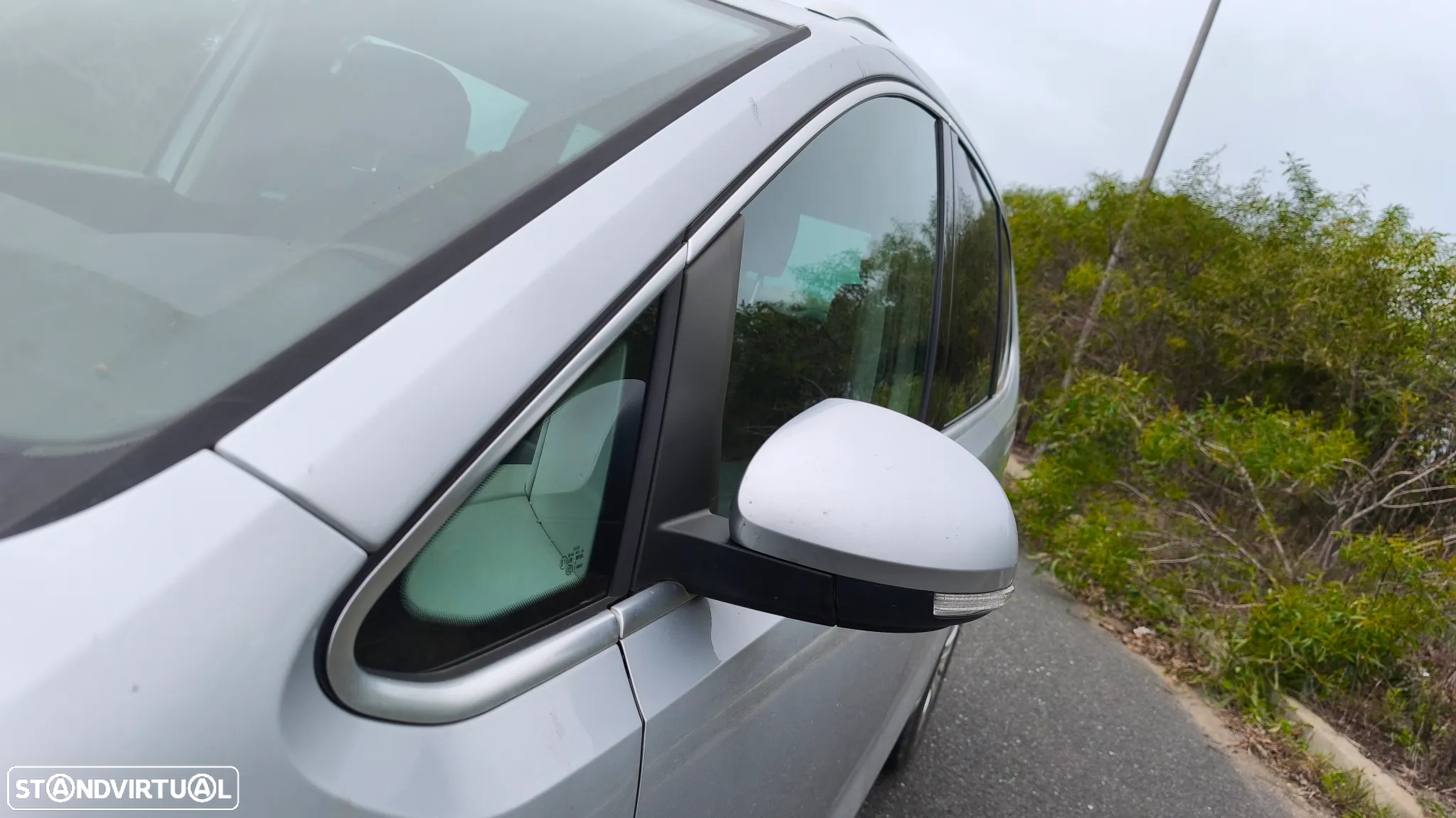 VW Sharan - 7