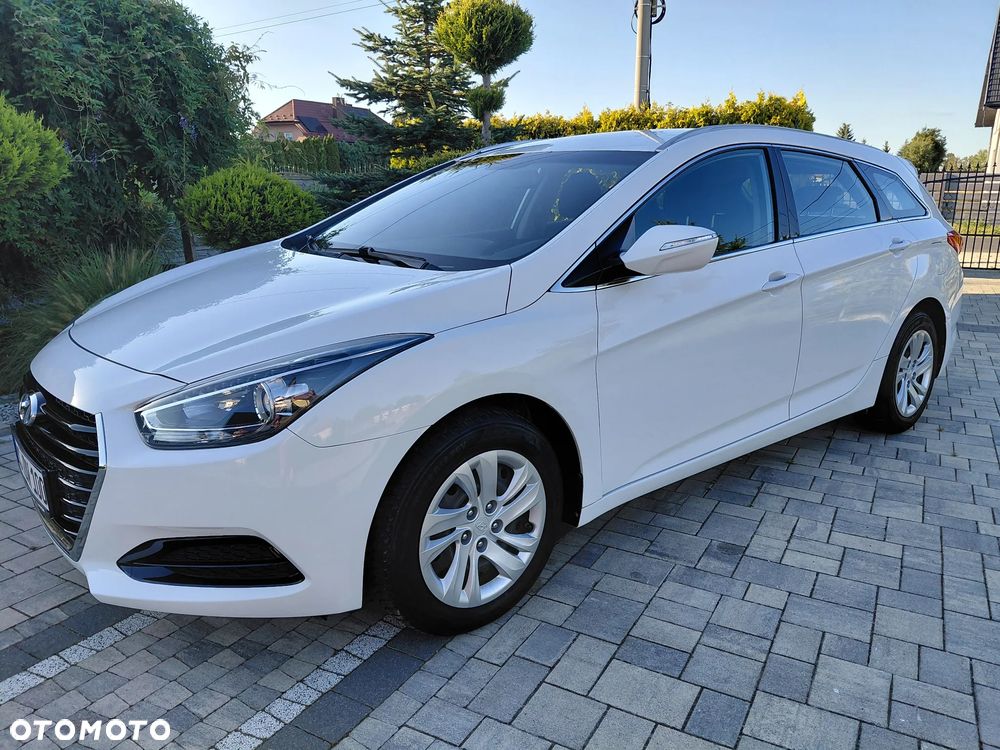 Hyundai i40 Kombi 1.6 Trend - 11