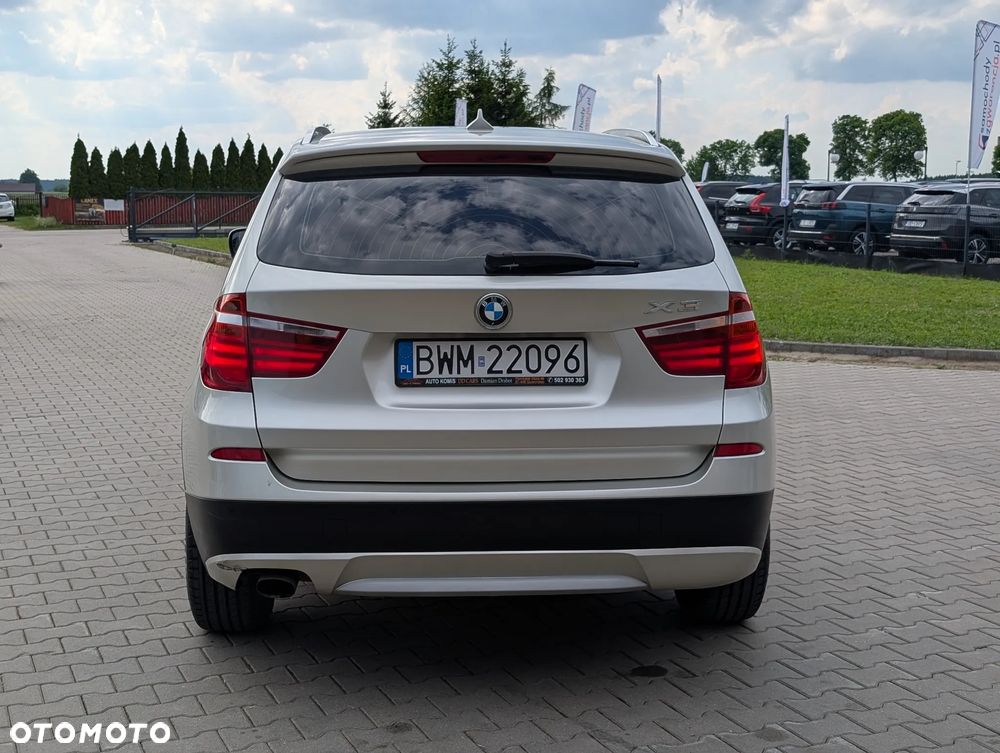 BMW X3 xDrive20d - 16