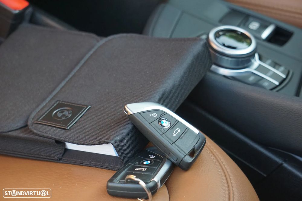 BMW X1 20 i sDrive - 19