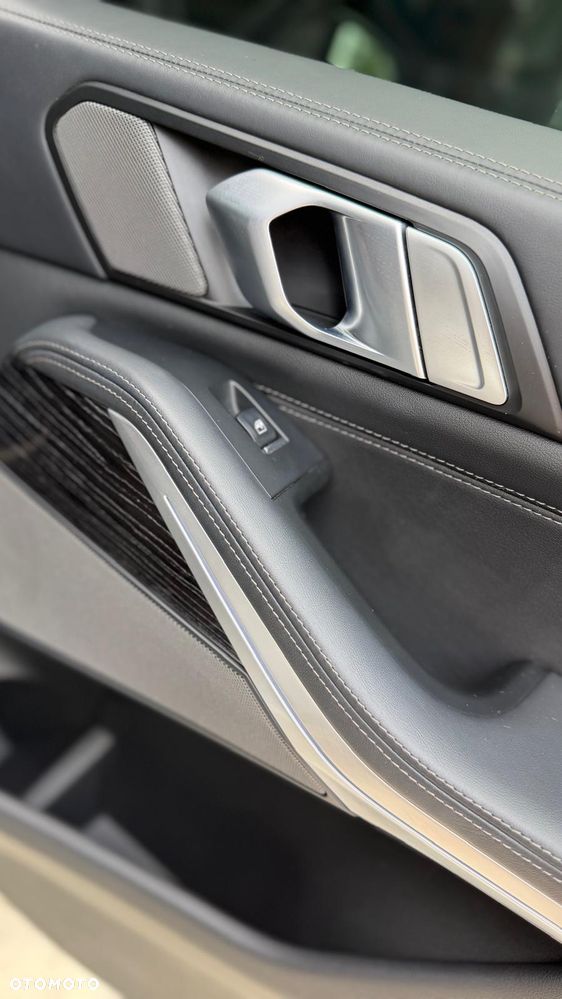 BMW X5 M M60i mHEV sport - 14