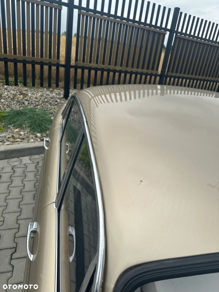 Jaguar XJ - 22