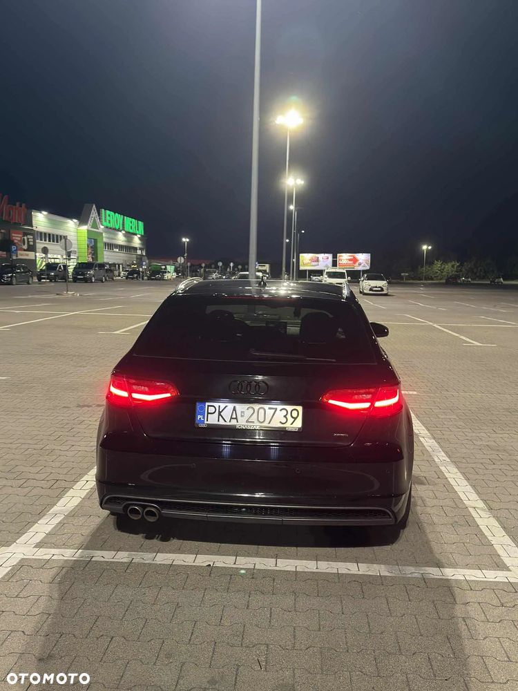 Audi A3 Sportback 2.0 TDI (clean diesel) quattro S tronic S line Sportpaket - 5