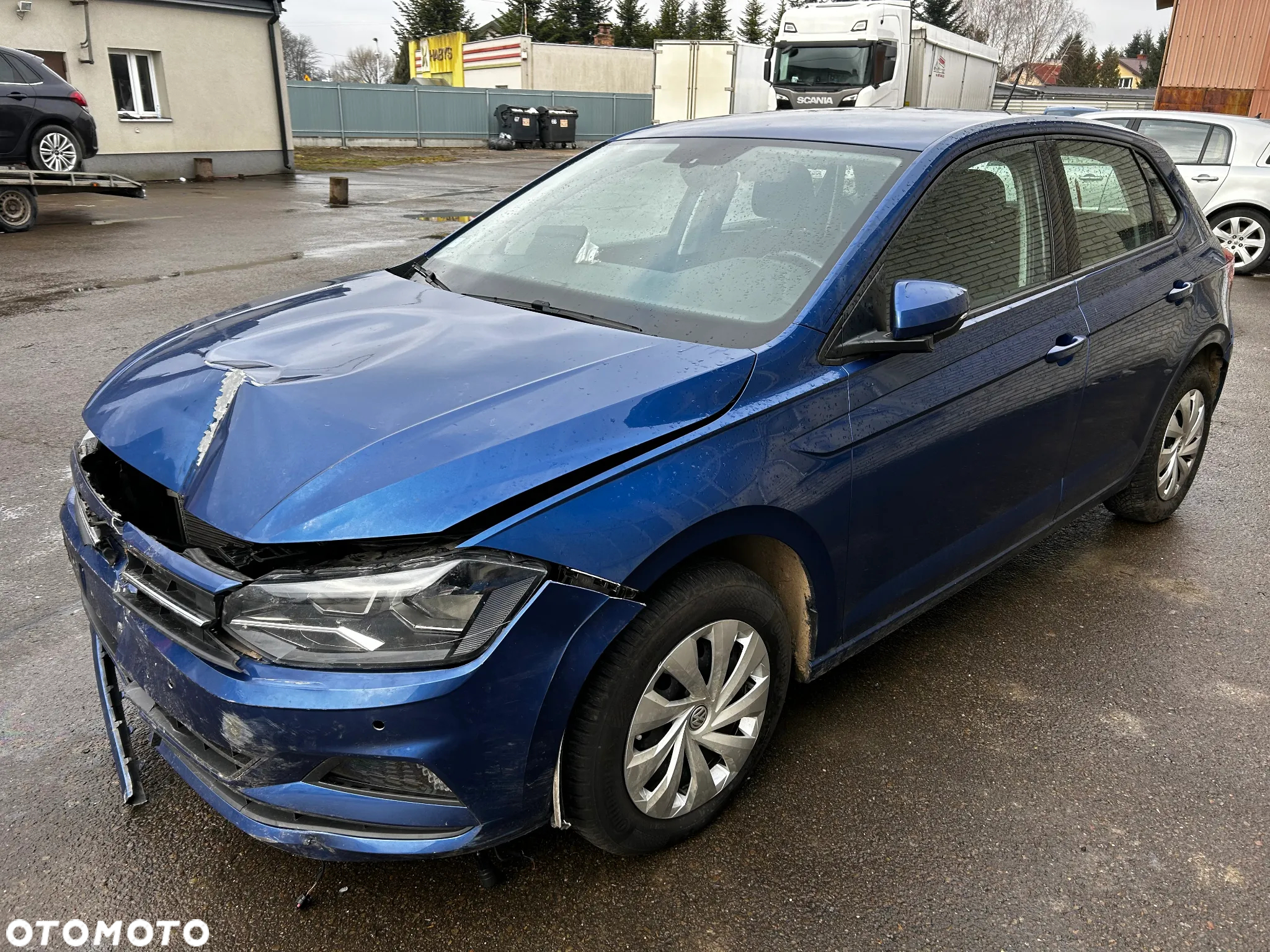 Volkswagen Polo - 8