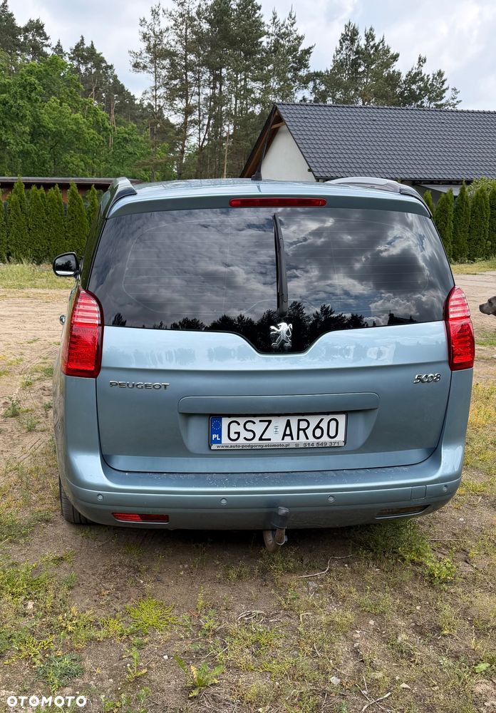 Peugeot 5008 2.0 HDi Premium + - 3