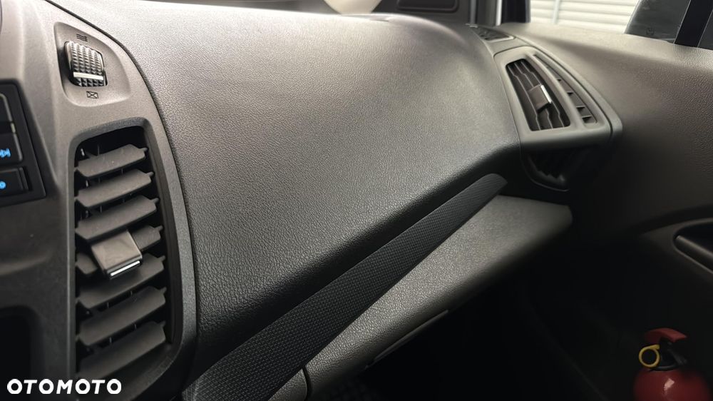 Ford Transit Connect Kombi 220 L1 Trend - 30