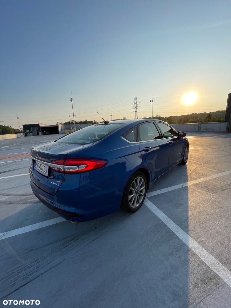 Ford Fusion ver-2-0-hybrid-cvt - 4