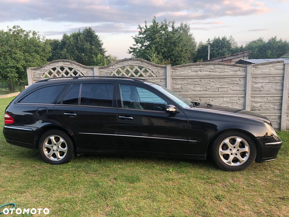Mercedes-Benz Klasa E 320 CDI T Avantgarde - 2