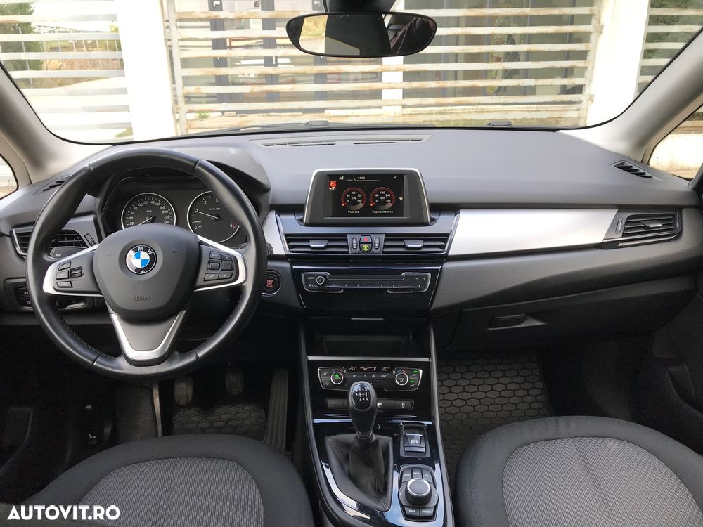 BMW Seria 2 216d Active Tourer - 5