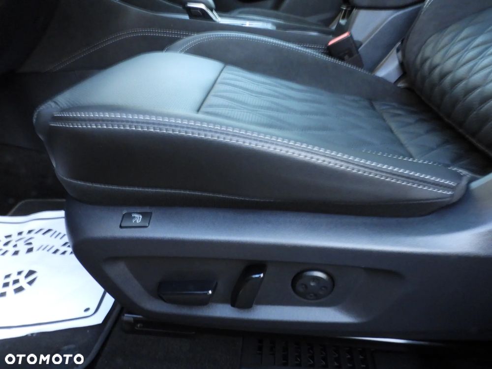 Nissan Qashqai 1.3 DIG-T MHEV Xtronic Tekna+ - 36