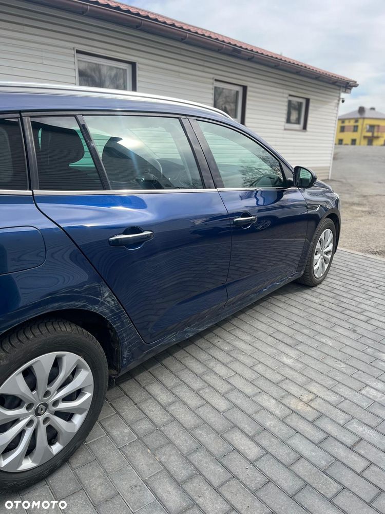 Renault Megane ENERGY TCe 130 EXPERIENCE - 10