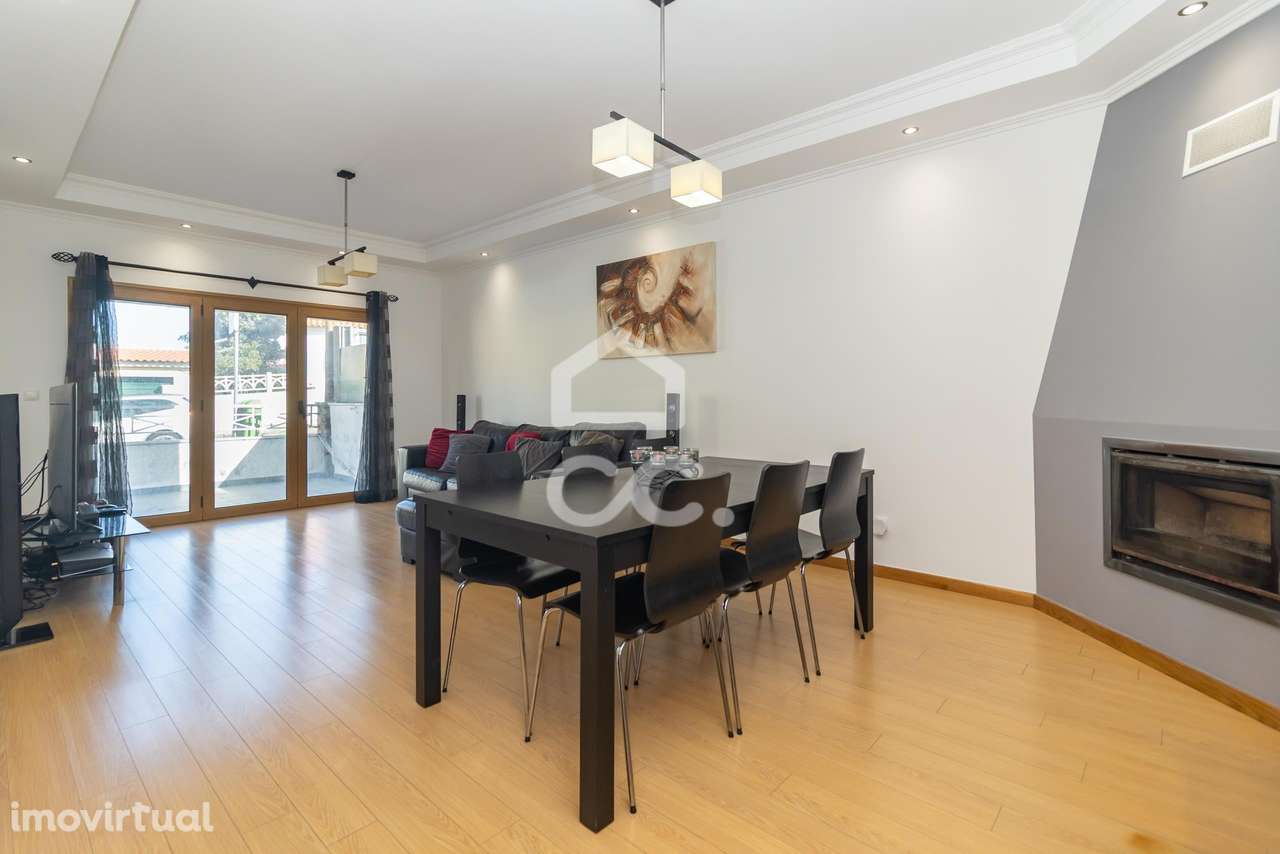 Magnífico T2 com dois espaços exteriores, em Caneças - Grande imagem: 3/51