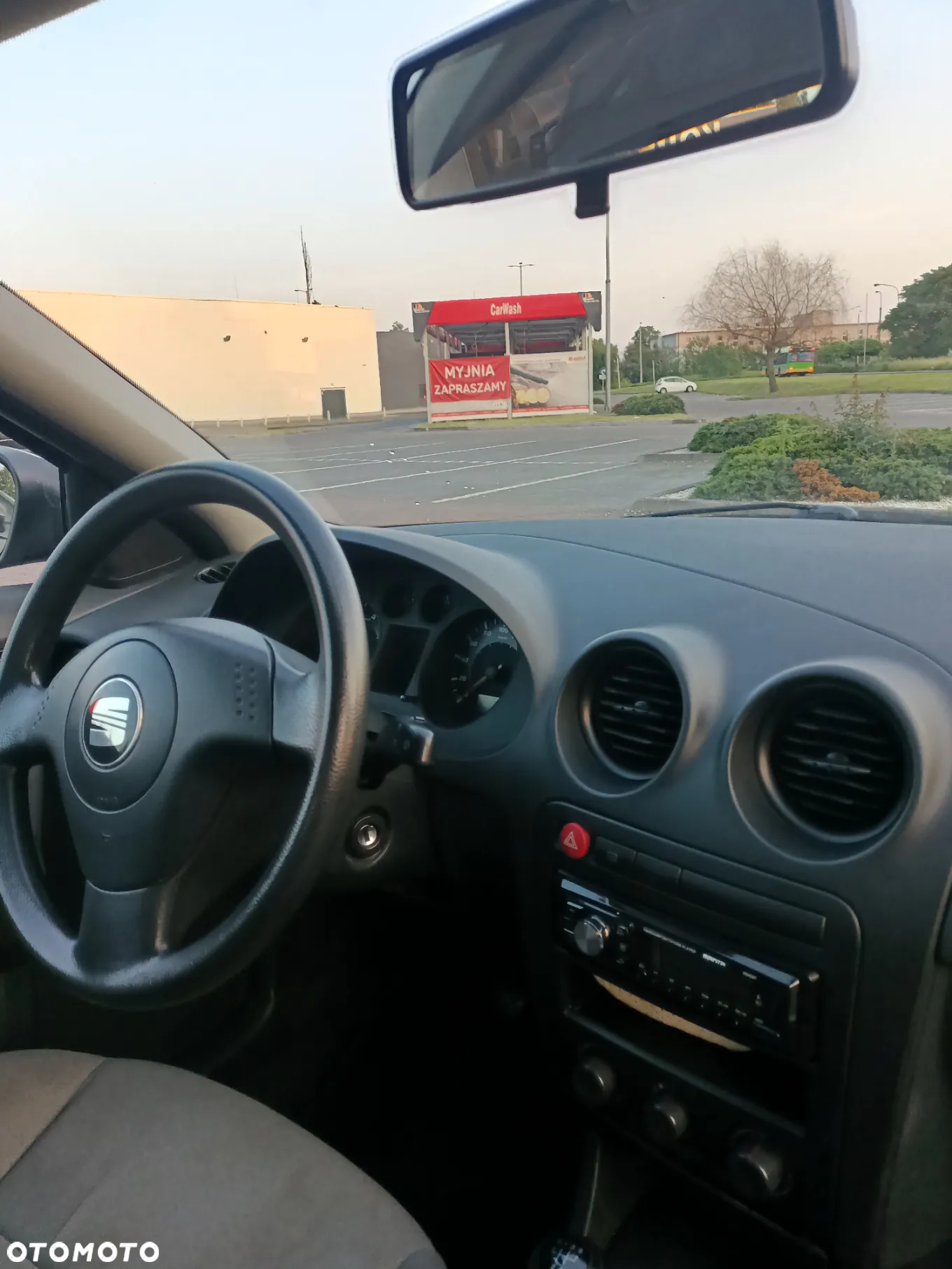 Seat Ibiza 1.2 12V Stella - 2