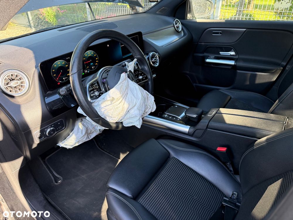 Mercedes-Benz GLA 250 e 8G-DCT Edition Plug-in-Hybrid - 16