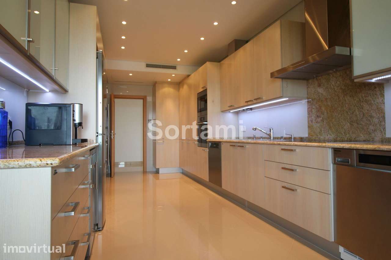 Apartamento T3 Venda em Quarteira,Loulé - Grande imagem: 3/19