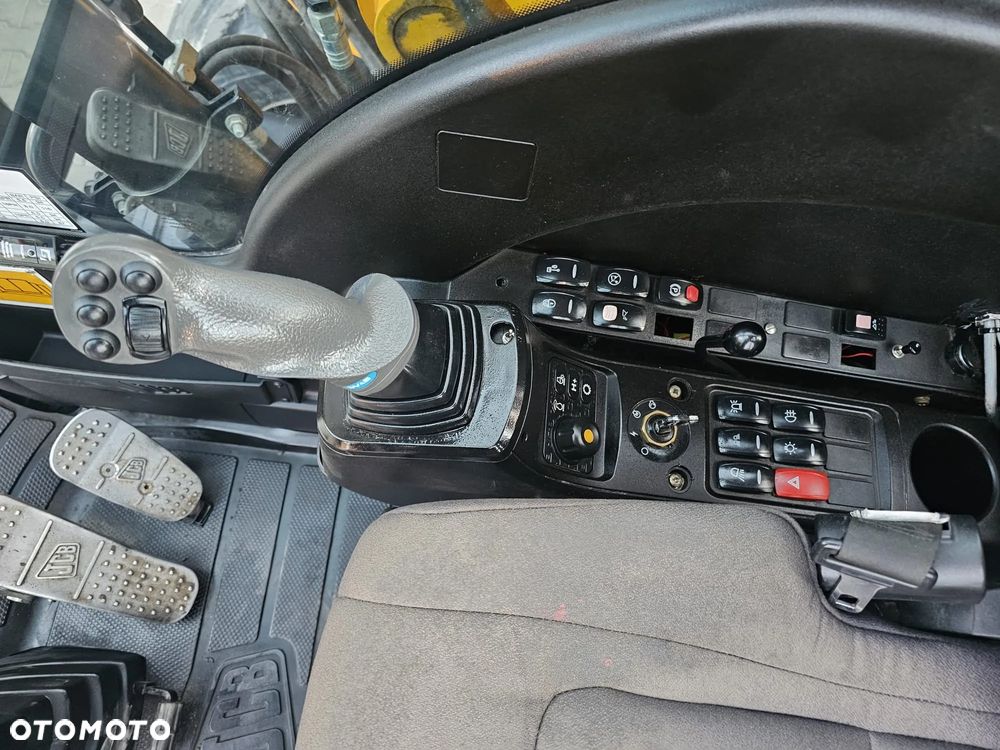 JCB JS145W 1914h - 11
