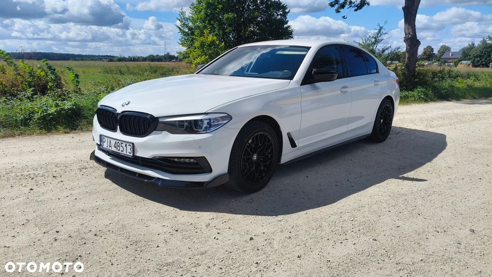 BMW Seria 5 520d xDrive Luxury Line sport - 30