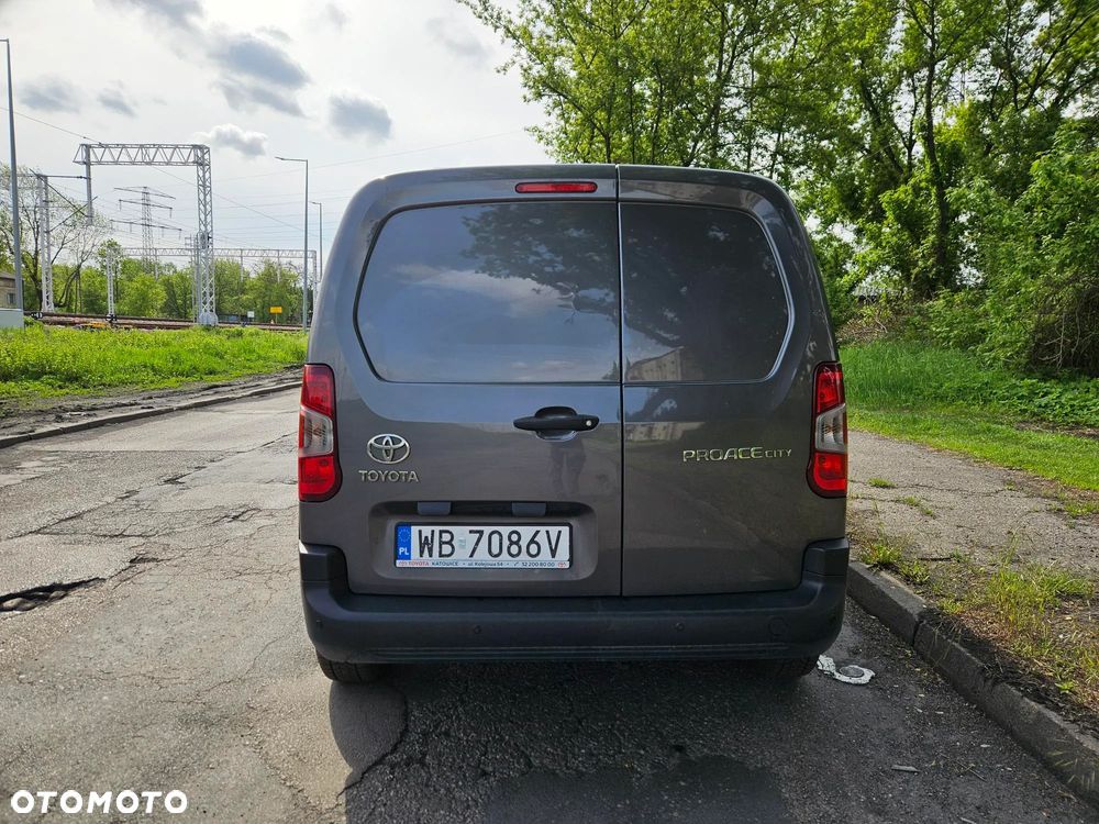 Toyota Proace City - 8