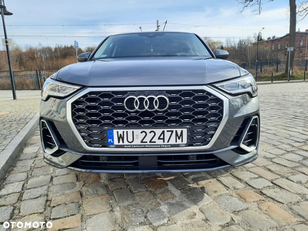 Audi Q3 Sportback - 1