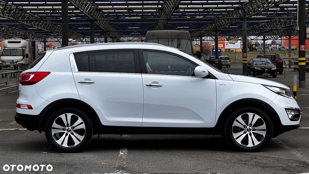 Kia Sportage 2.0 CRDI XL - 13