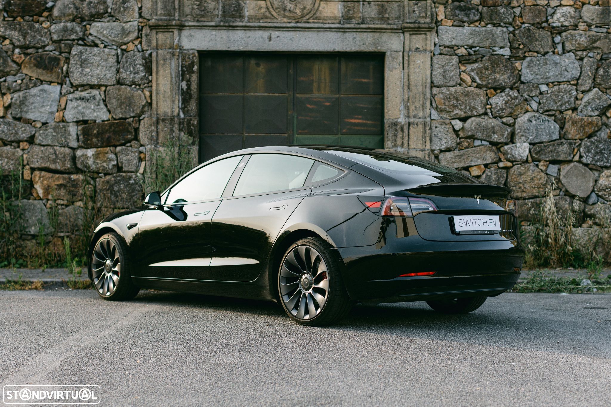 Tesla Model 3 Long Range AWD Dual Motor Performance - 1