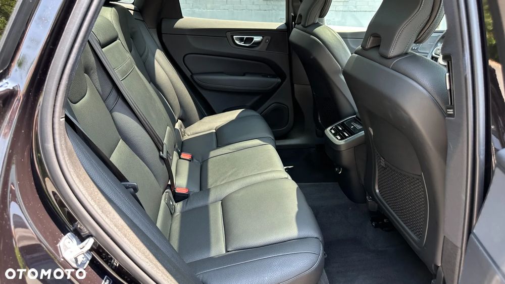 Volvo XC 60 T5 AWD Geartronic Inscription - 31