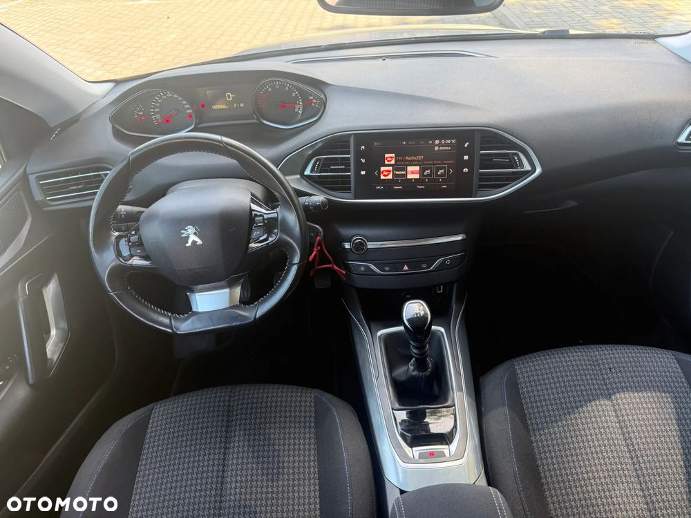 Peugeot 308 1.2 PureTech Active Pack S&S - 27