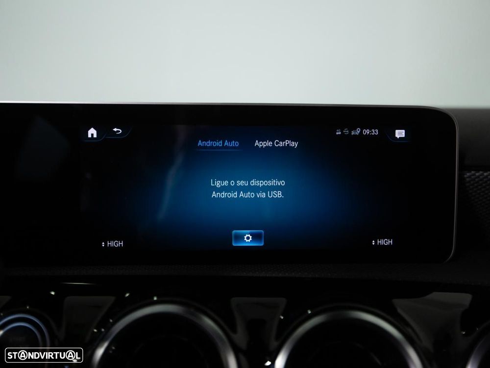 Mercedes-Benz A 250 e Progressive - 28