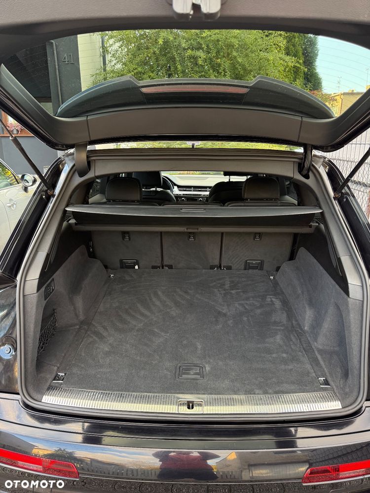 Audi Q7 3.0 TFSI Quattro Tiptronic - 22