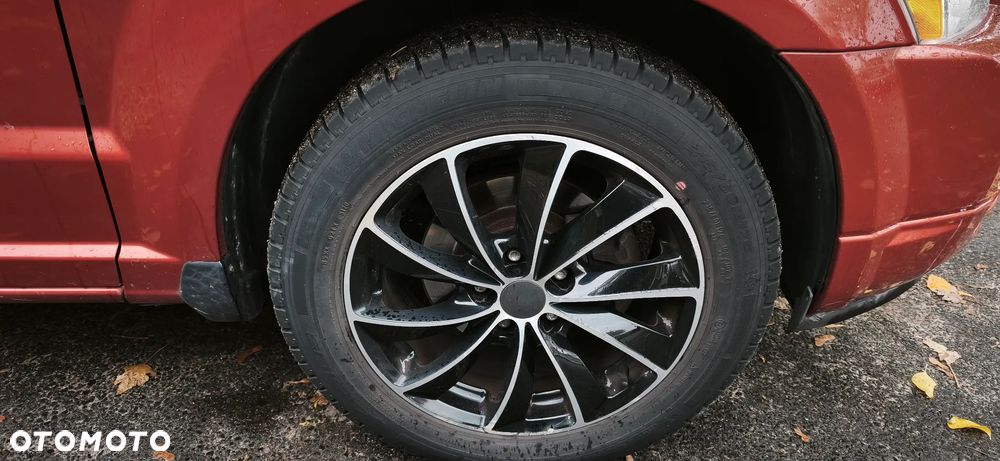Dodge Caliber 2.0 SXT - 23