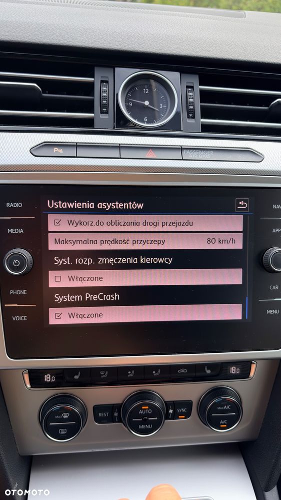 Volkswagen Passat 2.0 TDI SCR Comfortline DSG - 14