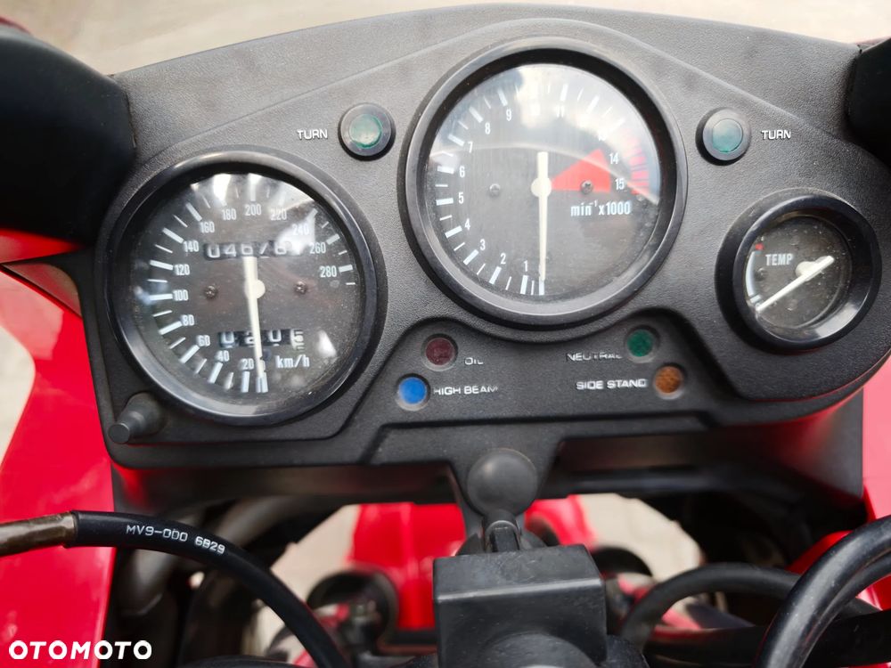 Honda CBR - 6