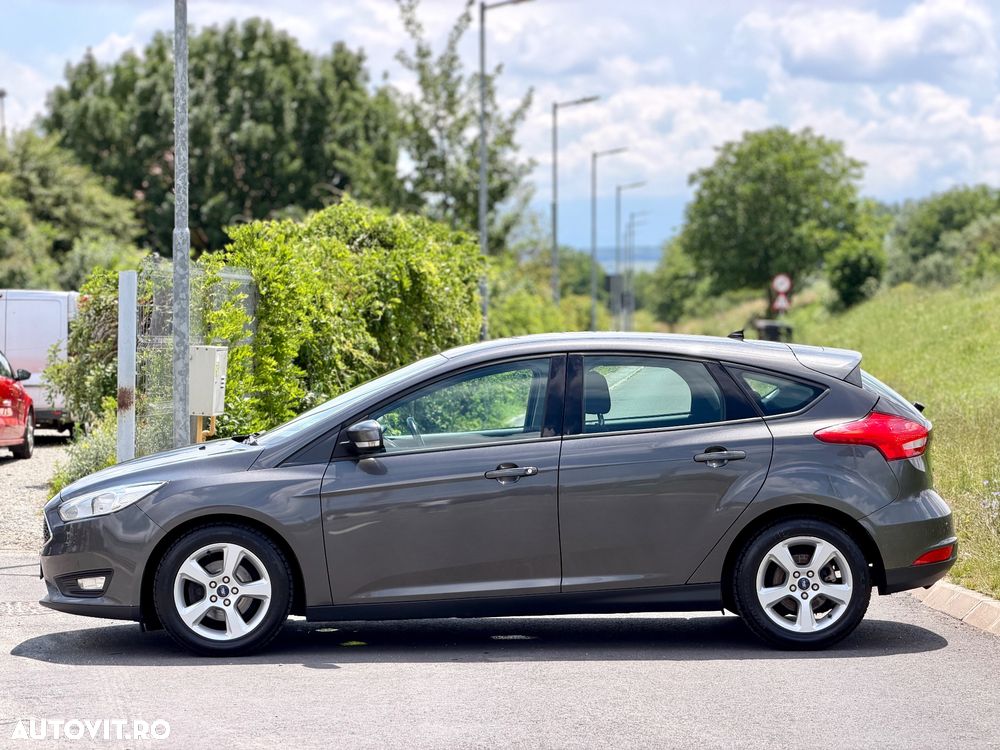 Ford Focus 1.5 TDCi DPF Start-Stopp-System COOL&CONNECT - 2