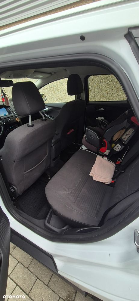 Ford Focus 1.5 EcoBlue STart-Stopp-System TITANIUM - 14