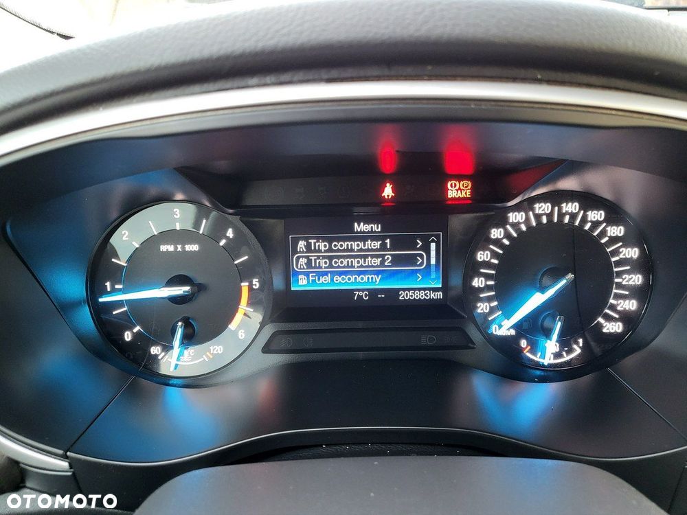 Ford Mondeo - 27