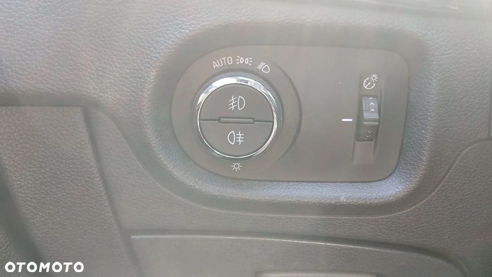 Opel Astra - 24