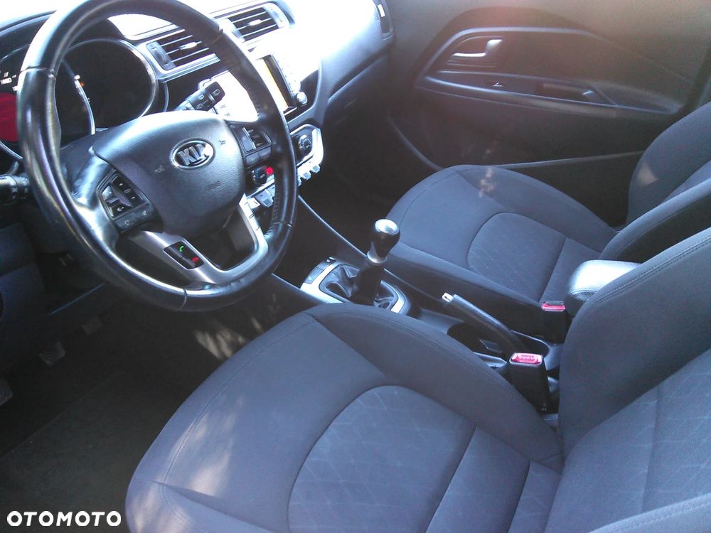 Kia Rio 1.2 Dream Team Edition - 19