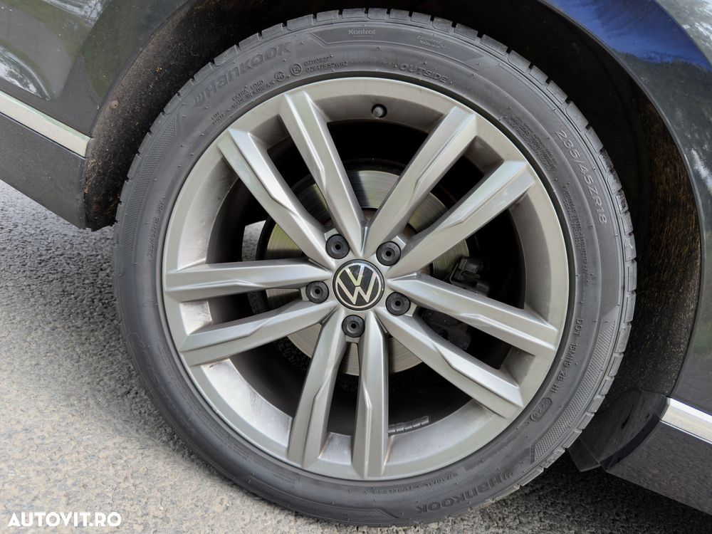 VOLKSWAGEN Passat 2023 — imagine 32