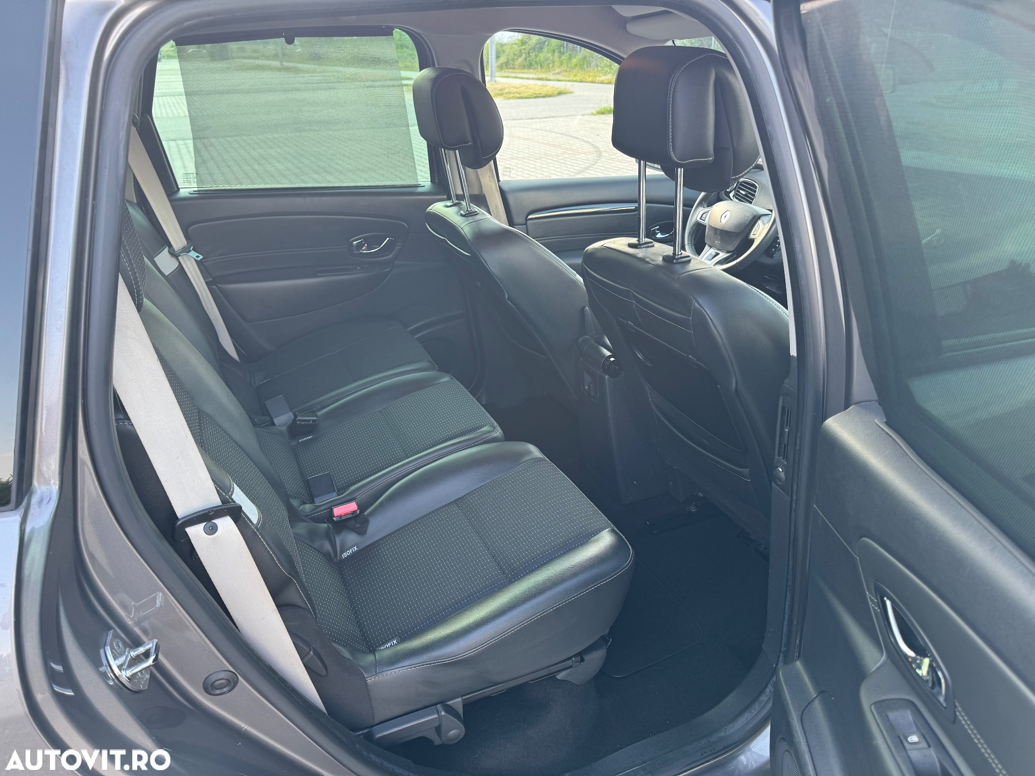 Renault Grand Scenic dCi 130 FAP Start & Stop Bose Edition - 7