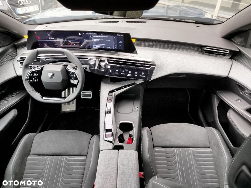 Peugeot 5008 - 24