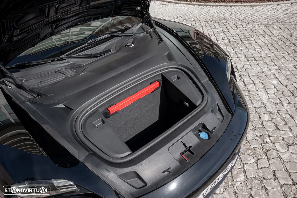 Porsche Taycan Sport Turismo Standard - 25